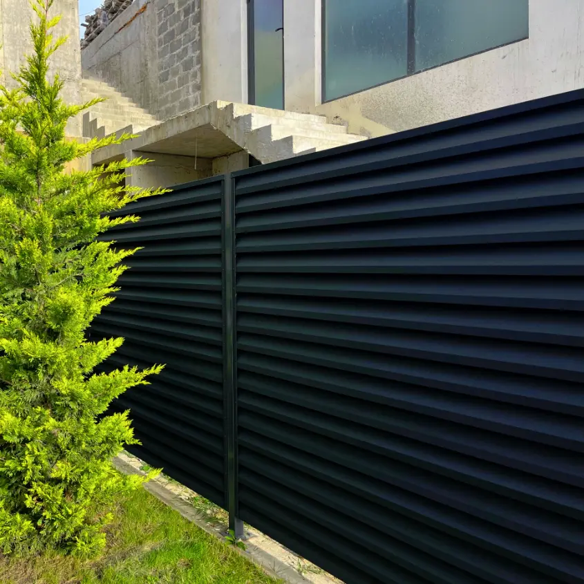 Фото 3 забор двусторонний Реснички 9005 МАТТЕ Черный матовый