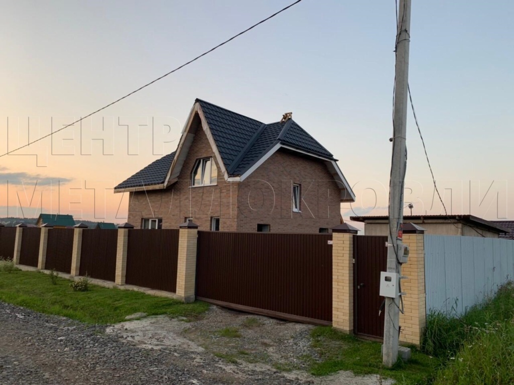 Металлочерепица Геркулес RAL 7024 от Центра Металлокровли